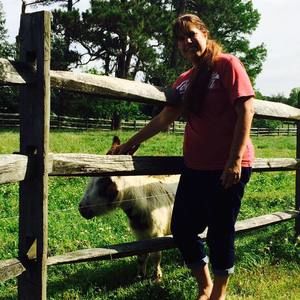 Meet your Posher, Michele